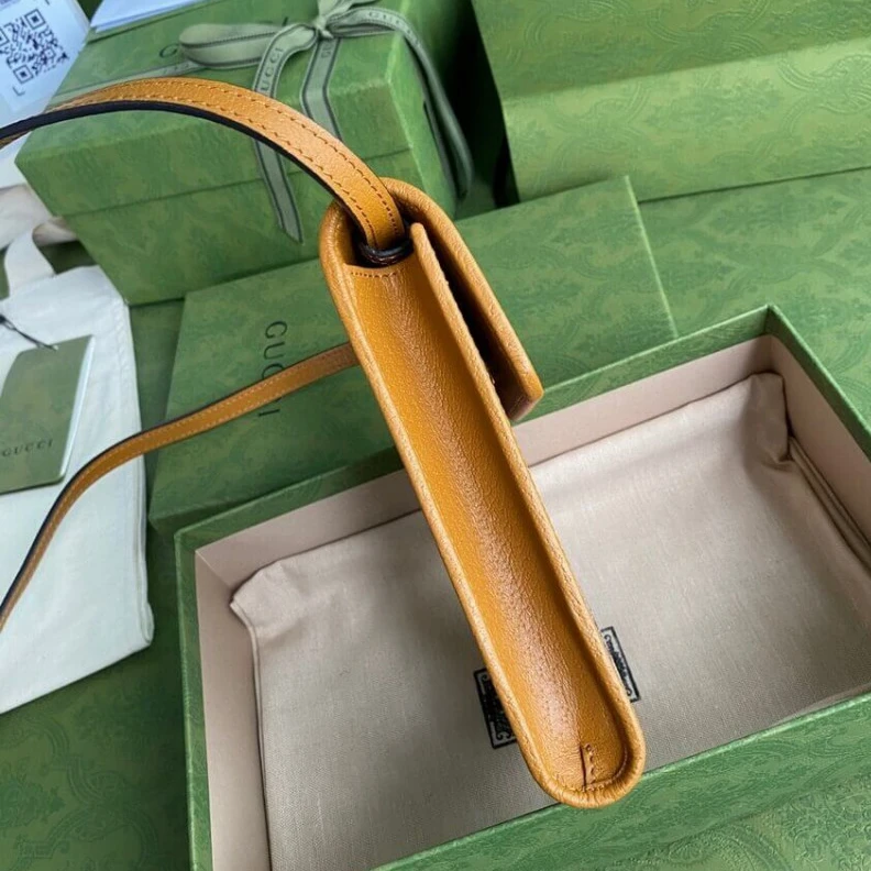 Top lv Beige ebo KAI x Gucci Mini Bag