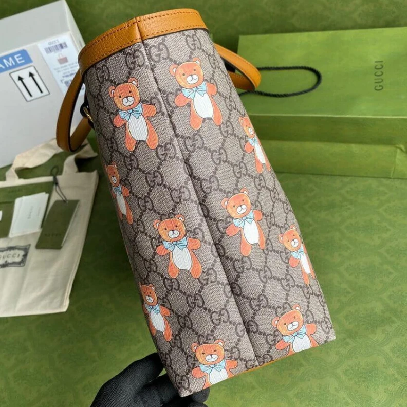 Kitlife ru Kpop singe KAI x Gucci Ophidia Medium Tote