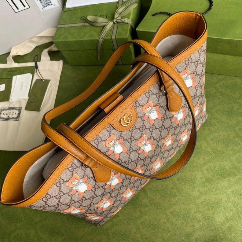 Kitlife ru Kpop singe KAI x Gucci Ophidia Medium Tote