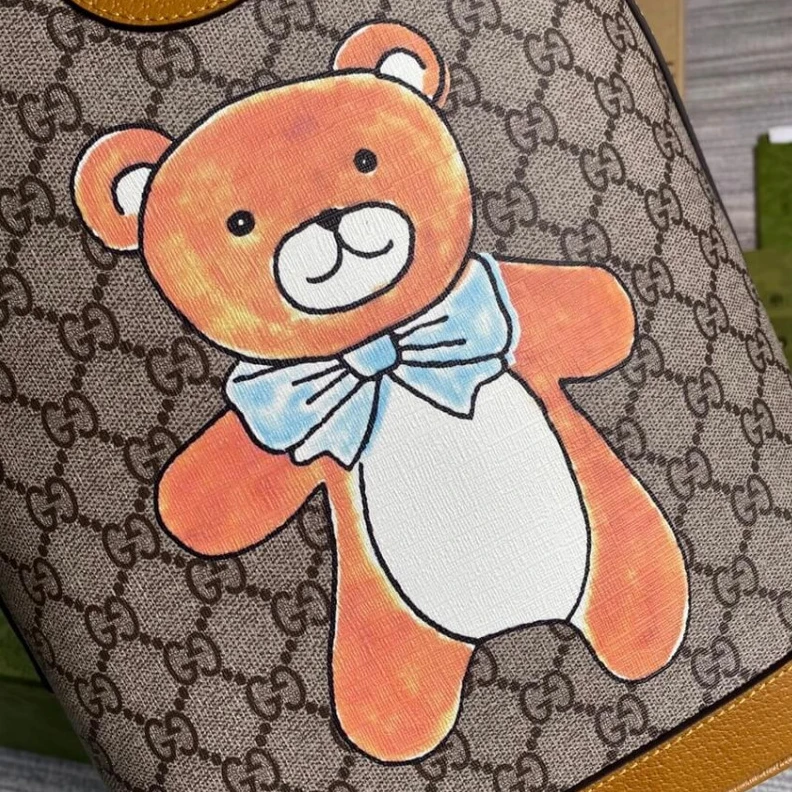 Louis vuitton locations Double G KAI x Gucci Teddy Bear Print Backpack