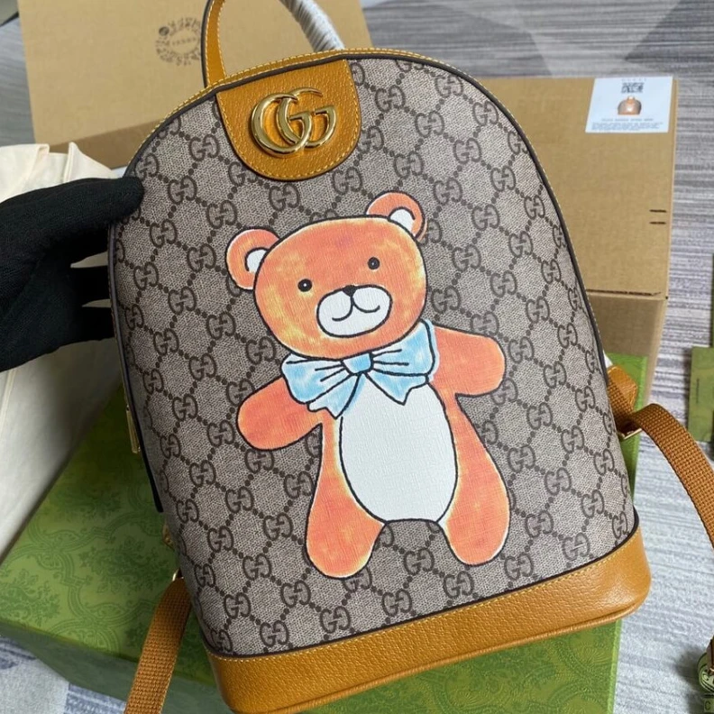 Louis vuitton locations Double G KAI x Gucci Teddy Bear Print Backpack