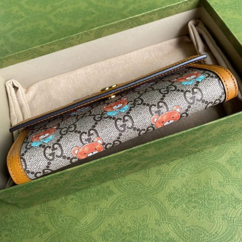 Lv belts replica Open: 7.5 KAI x Gucci Wallet