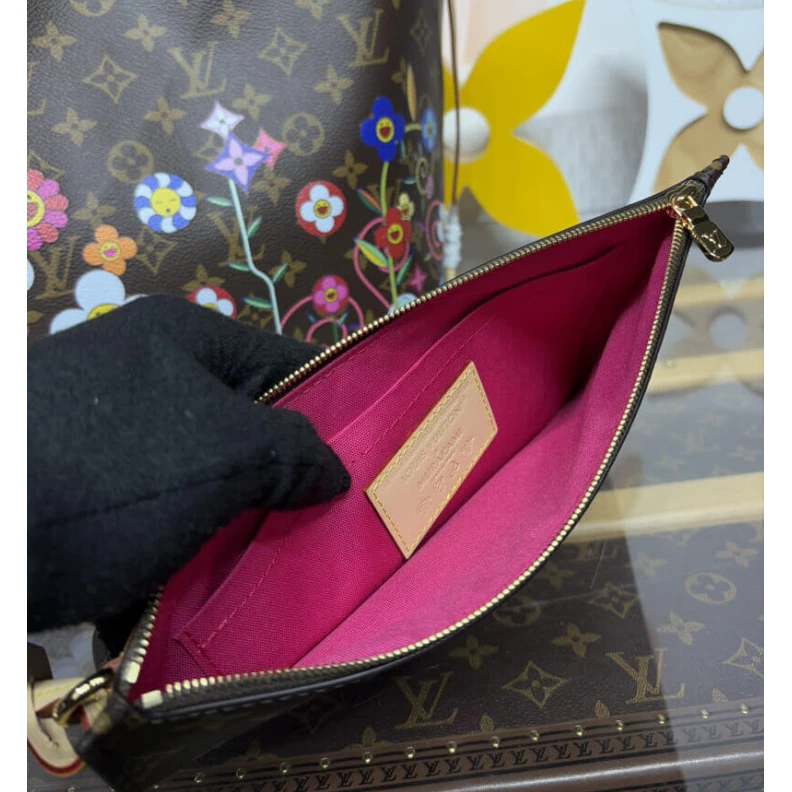 Replica bag LV x TM Neverfull MM