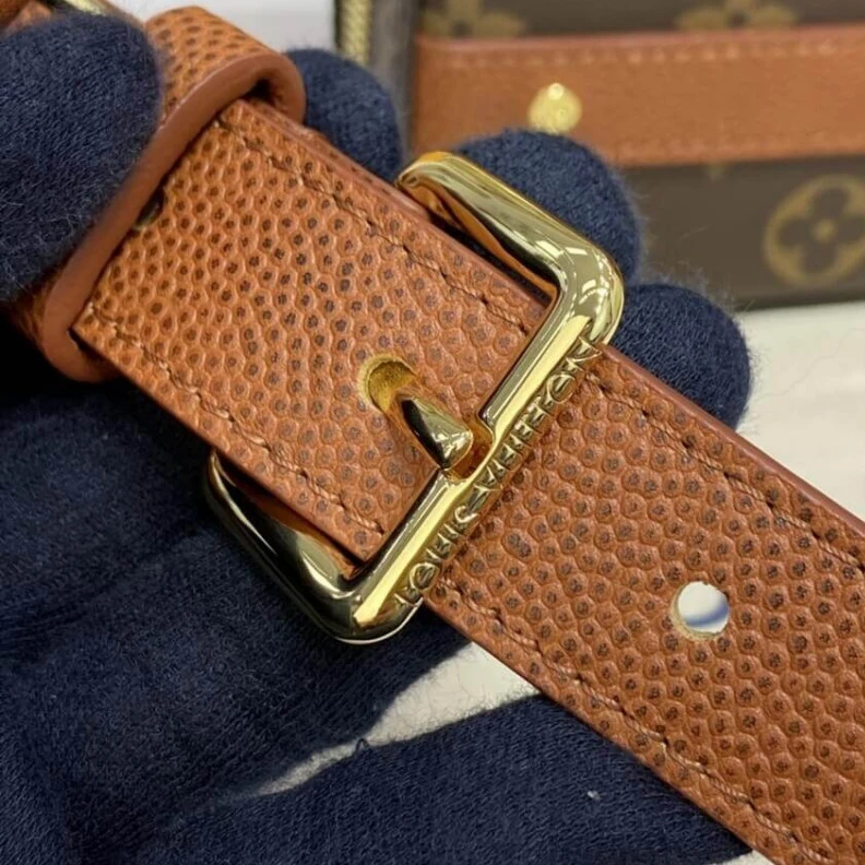 Replica bags Inside fl LVxNBA Monogram Handle Trunk