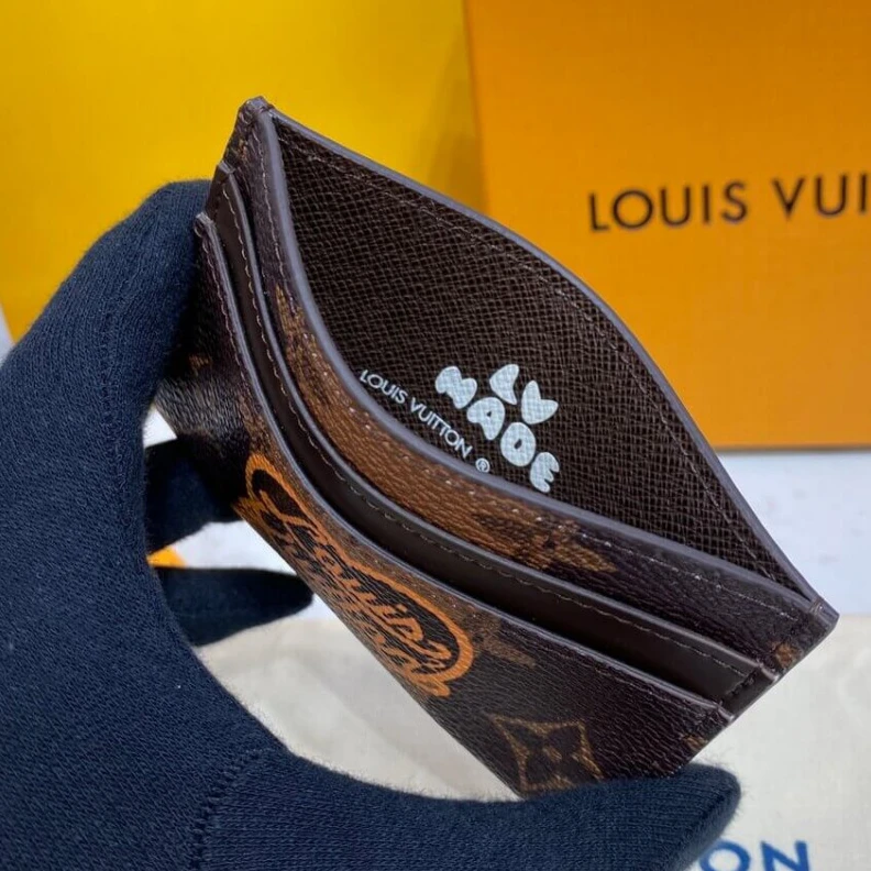 Louis vuitton locations Cowhidele Louis VuittoN Monogram Stripes Double Card Holder