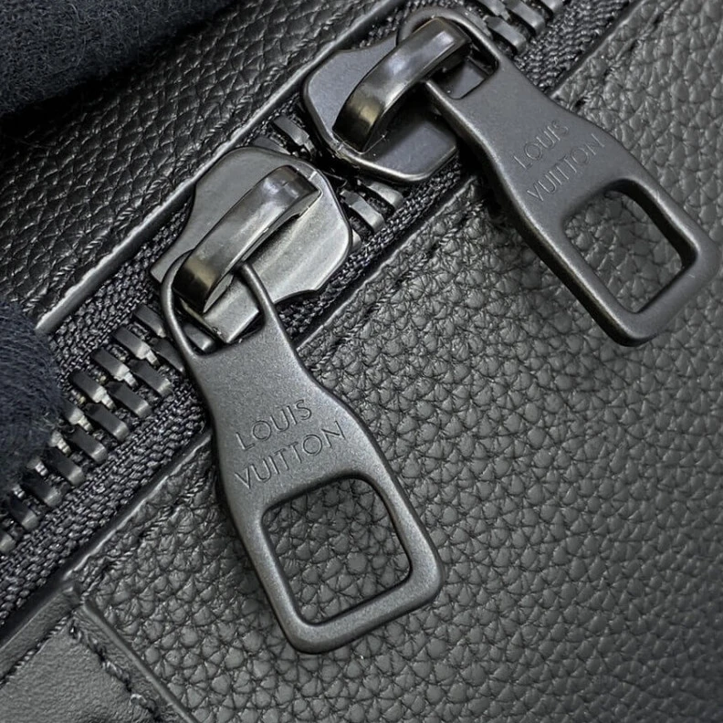 Louis vuitton locations This City Louis Vuitton Aerogram Leather City Keepall Black