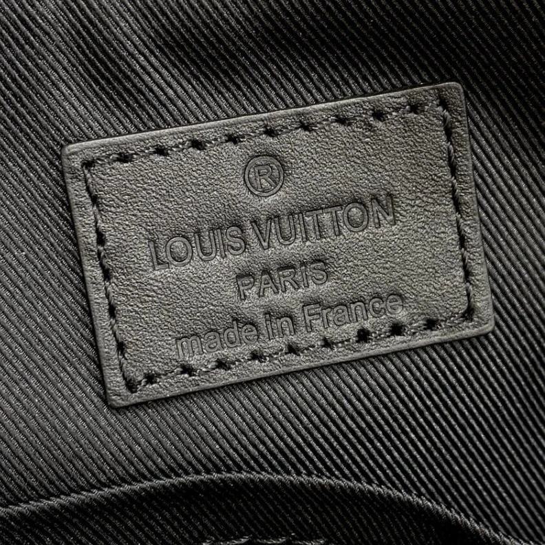 Louis vuitton locations This City Louis Vuitton Aerogram Leather City Keepall Black