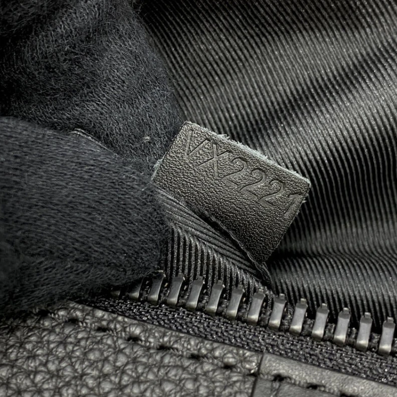 Louis vuitton locations This City Louis Vuitton Aerogram Leather City Keepall Black