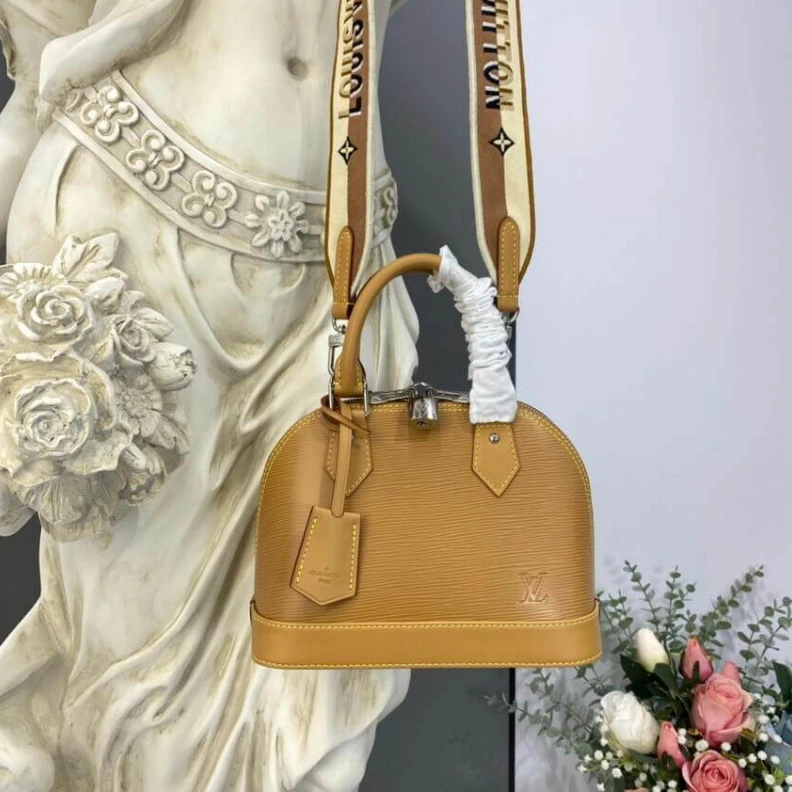 Lv belts replica Padlock Louis Vuitton Alma BB Honey Gold