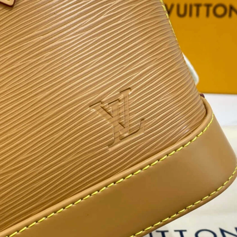 Lv belts replica Padlock Louis Vuitton Alma BB Honey Gold