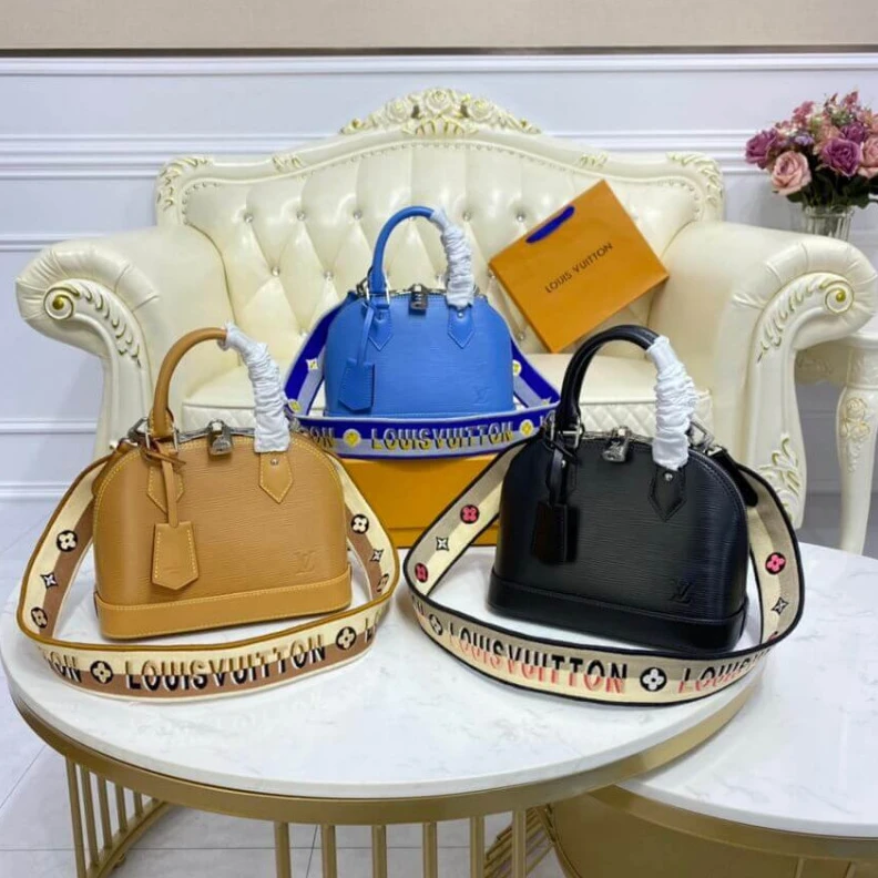 Lv belts replica Padlock Louis Vuitton Alma BB Honey Gold