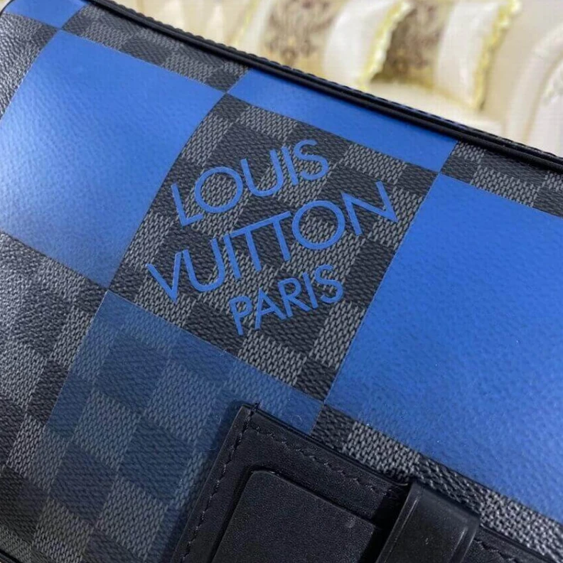Top lv Strap Dro Louis Vuitton Alpha Messenger Blue