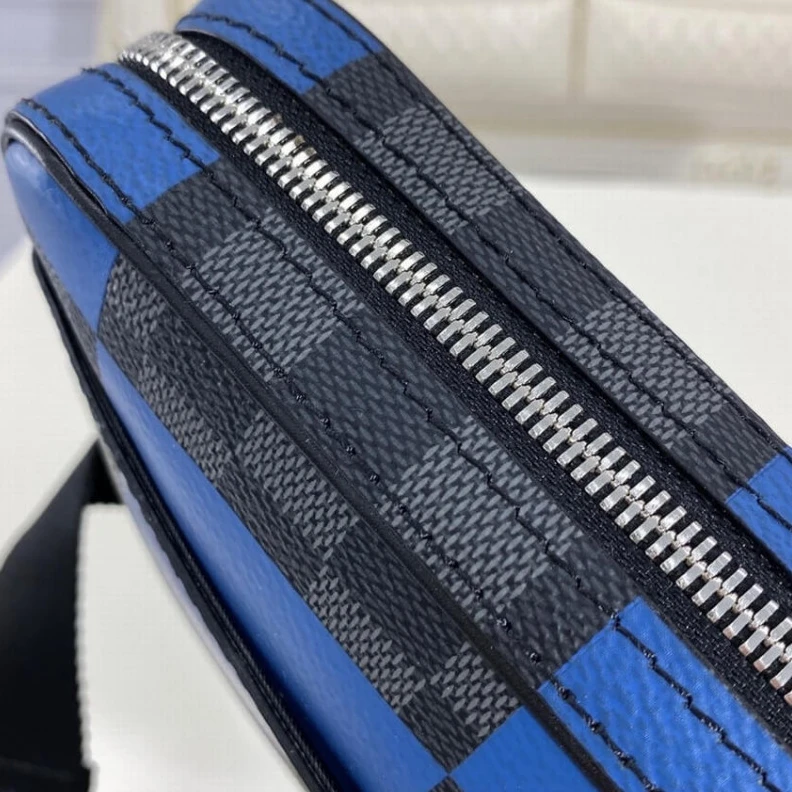 Top lv Strap Dro Louis Vuitton Alpha Messenger Blue