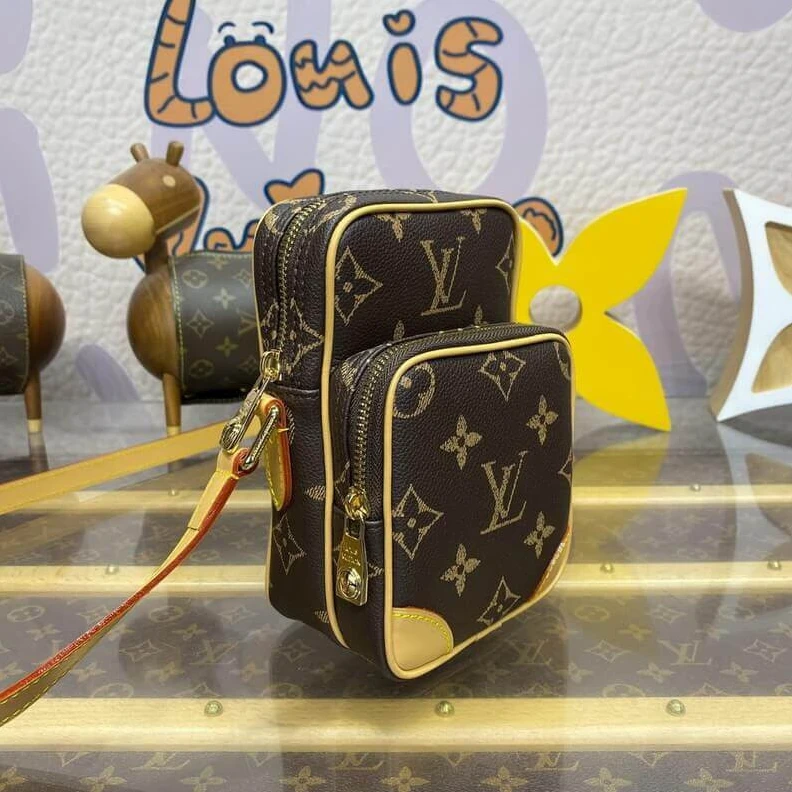 Replica bags Louis Vuitton Amazone Crossbody Bag