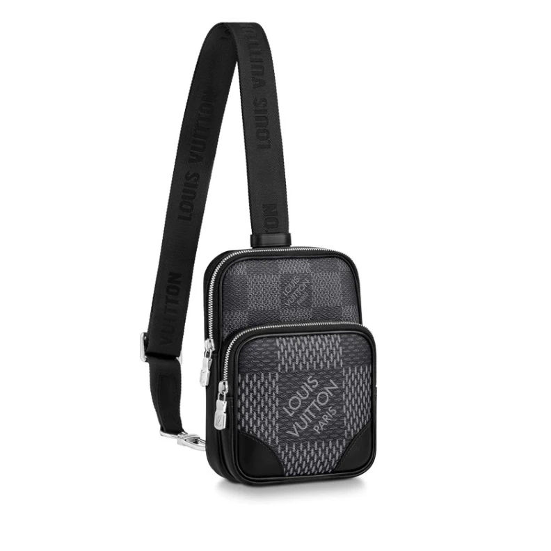 <span styl Louis Vuitton Amazone Slingbag
