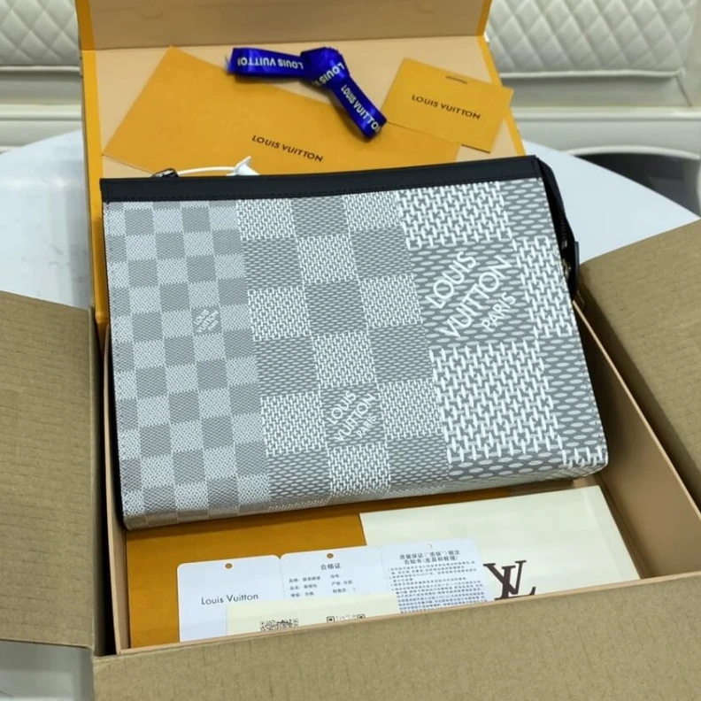 Lv belts replica The Pochet Louis Vuitton Antarctica Damier Graphite 3D Canvas Pochette Voyage