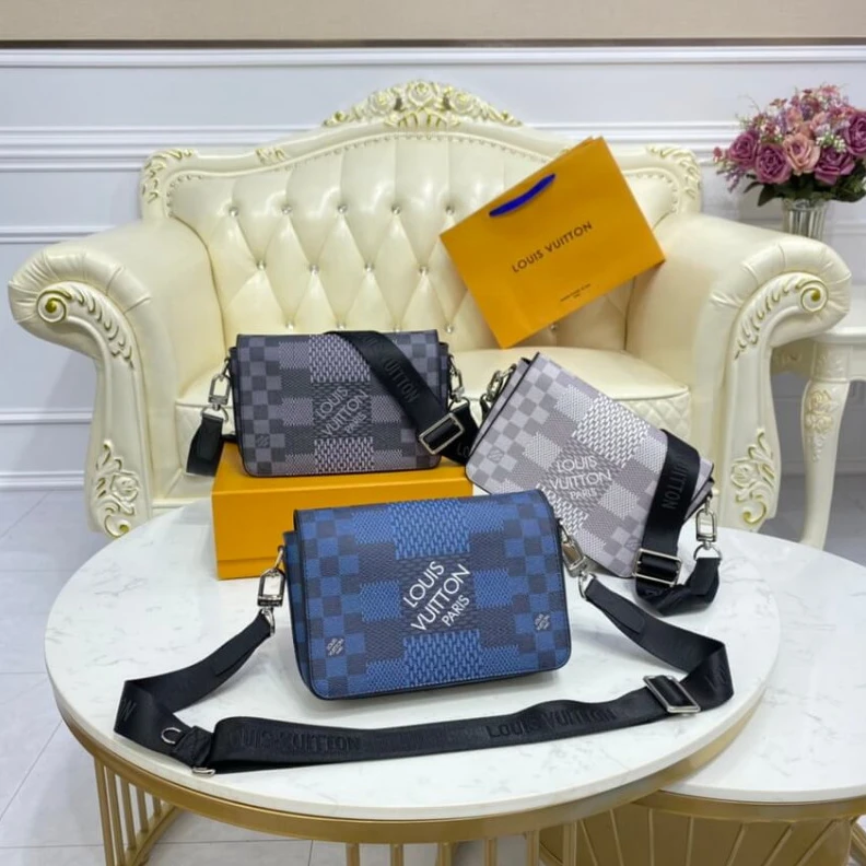 Louis vuitton locations Strap dro Louis Vuitton Antarctica Damier Graphite 3D Canvas Studio Messenger