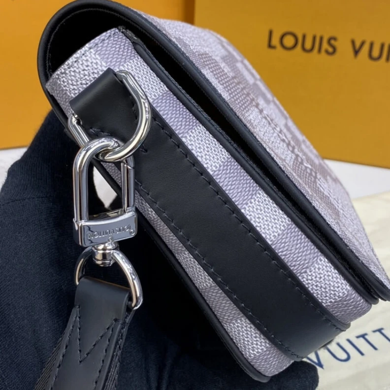 Replica bags lv Silvercol Louis Vuitton Antarctica Damier Graphite Studio Messenger