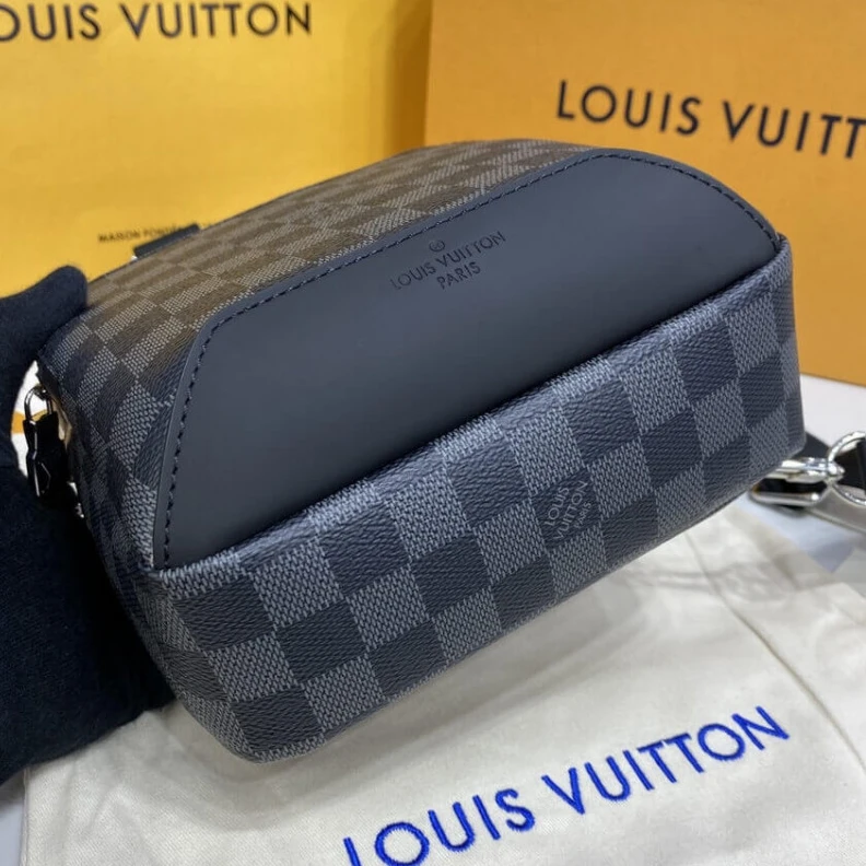 Mythick 2 inside Louis Vuitton Avenue Sling Bag