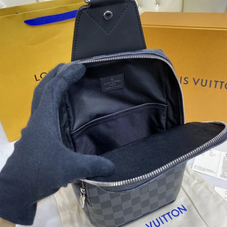 Mythick 2 inside Louis Vuitton Avenue Sling Bag