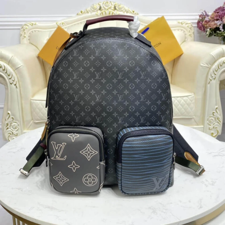 Top lv 2 zipped Louis Vuitton Backpack Multipocket