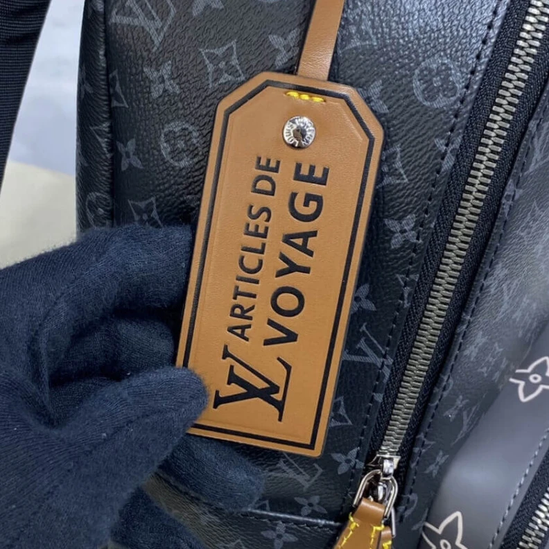 Top lv 2 zipped Louis Vuitton Backpack Multipocket