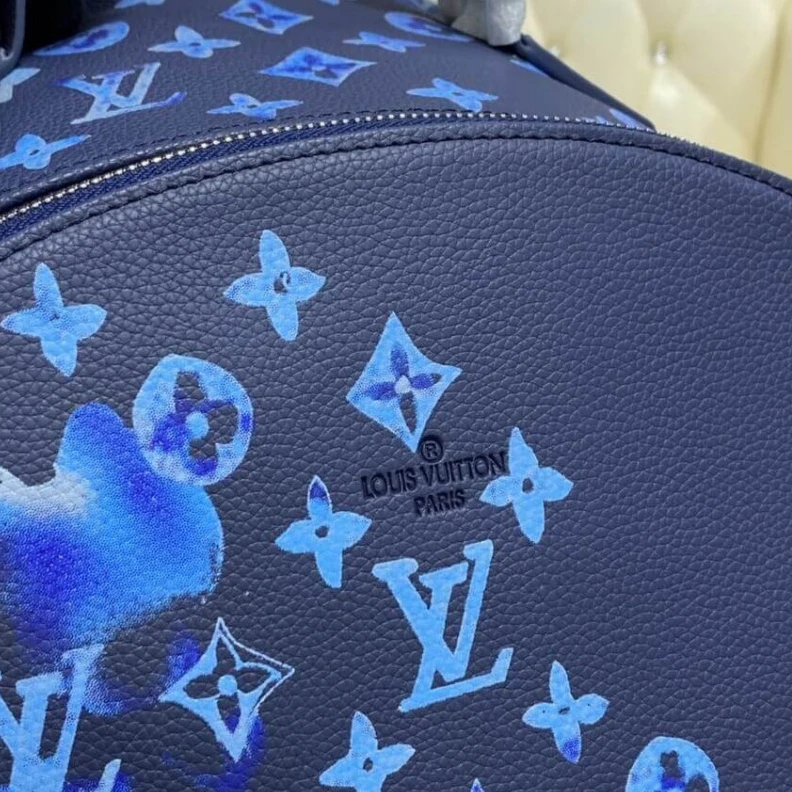 Replica bags 2 zipped Louis Vuitton Backpack Multipocket