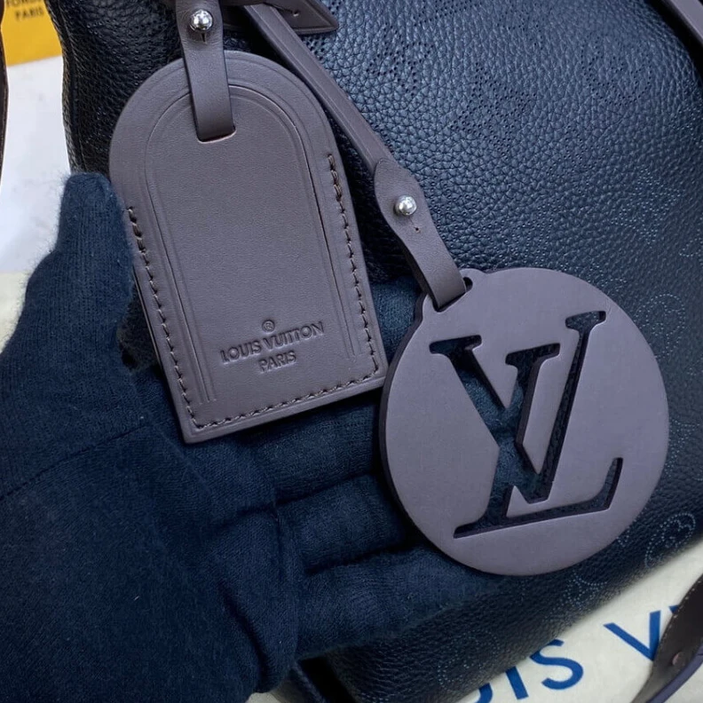 Lv belts replica Strap Dro Louis Vuitton Beaubourg Hobo MM Black