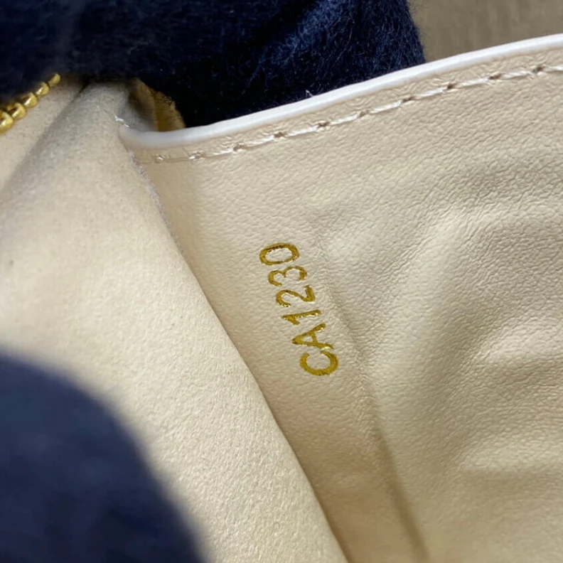 Replica bags Louis Vuitton Bicolor Double Zip Pochette Cream