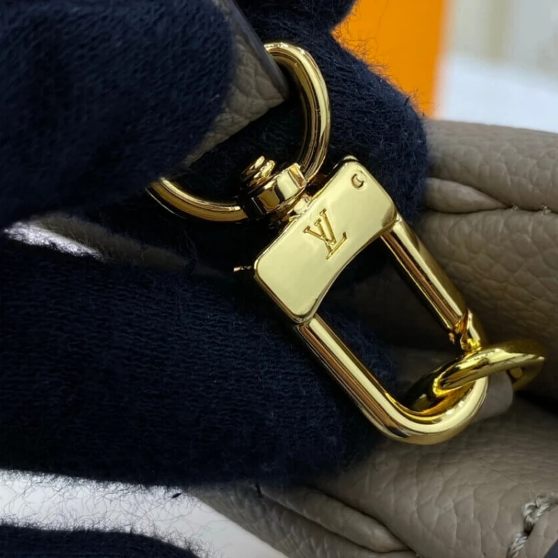 Strap:Rem Louis Vuitton Bicolor Double Zip Pochette Grey