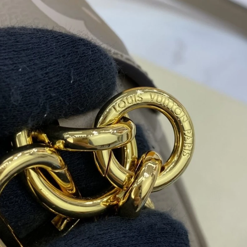 Louis vuitton locations Strap:Rem Louis Vuitton Bicolor Monogram Empreinte Leather Favorite Bag