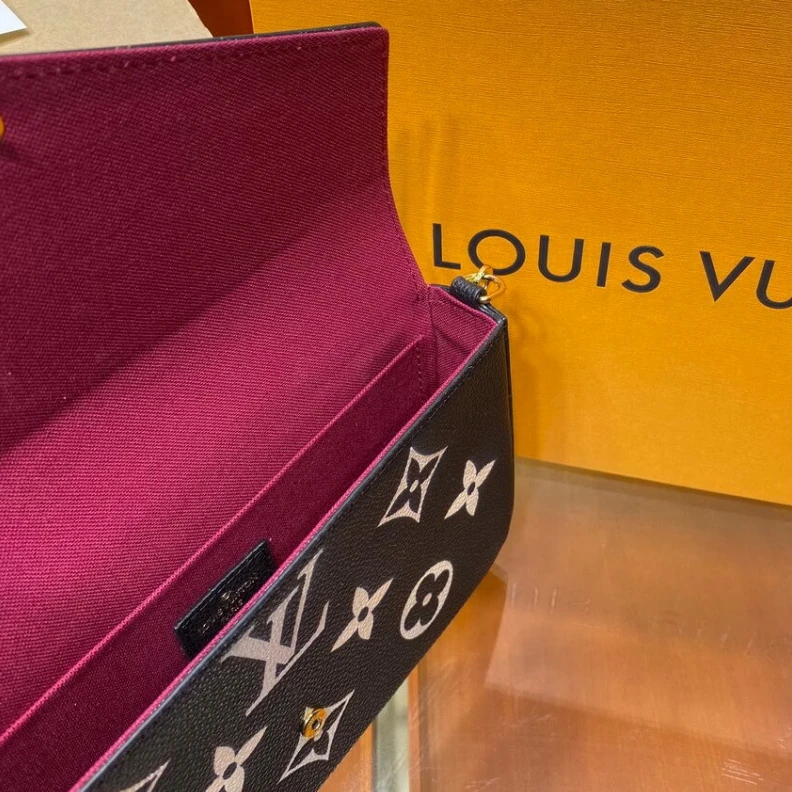 Replica bags Chain Dro Louis Vuitton Bicolor Monogram Empreinte Leather Felicie Pochette Black Beige