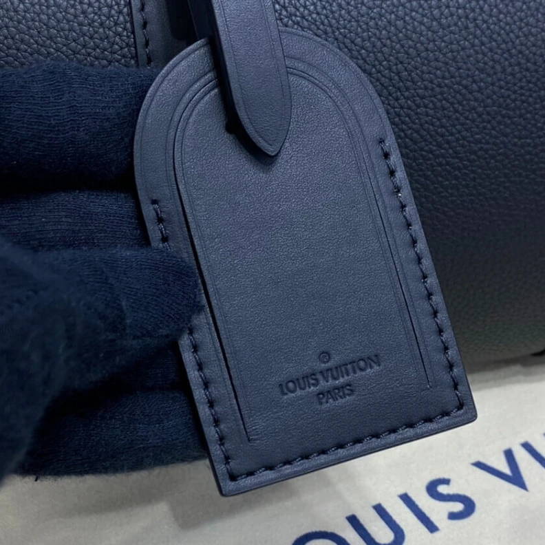 Lv belts replica Leather Louis Vuitton Black Leather City keepall