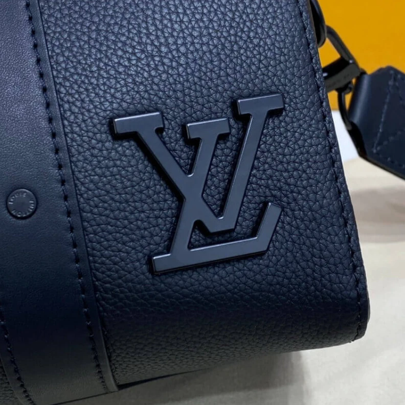Lv belts replica Leather Louis Vuitton Black Leather City keepall
