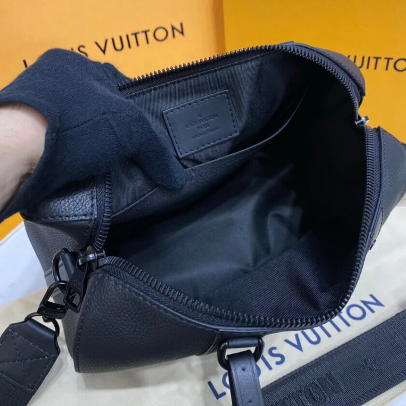 Lv belts replica Leather Louis Vuitton Black Leather City keepall