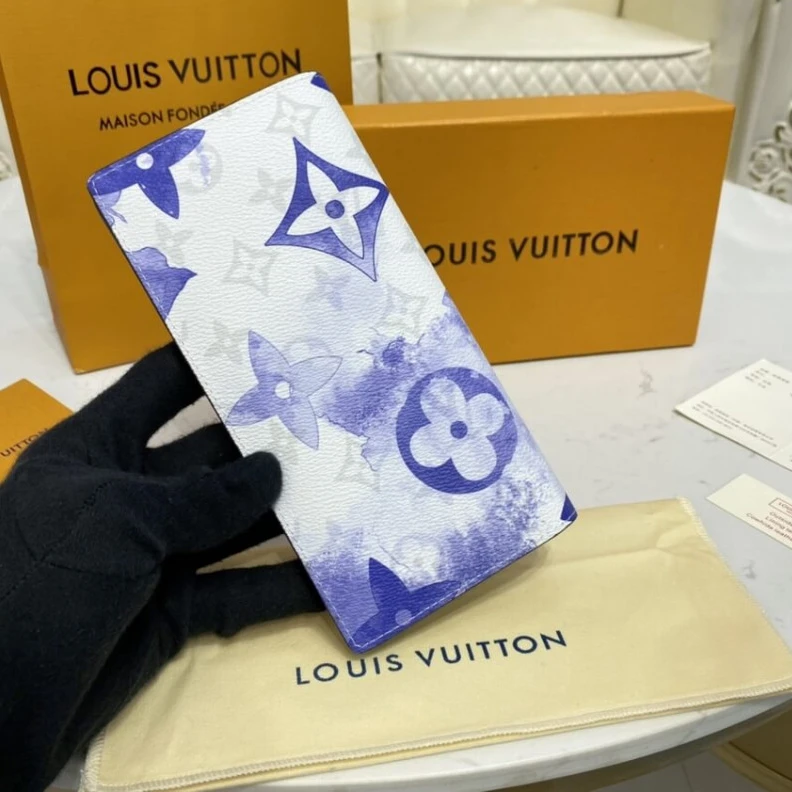 Replica bag 1 large z Louis Vuitton Blue Brazza Wallet