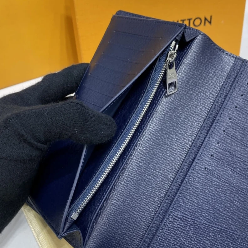 Replica bag 1 large z Louis Vuitton Blue Brazza Wallet