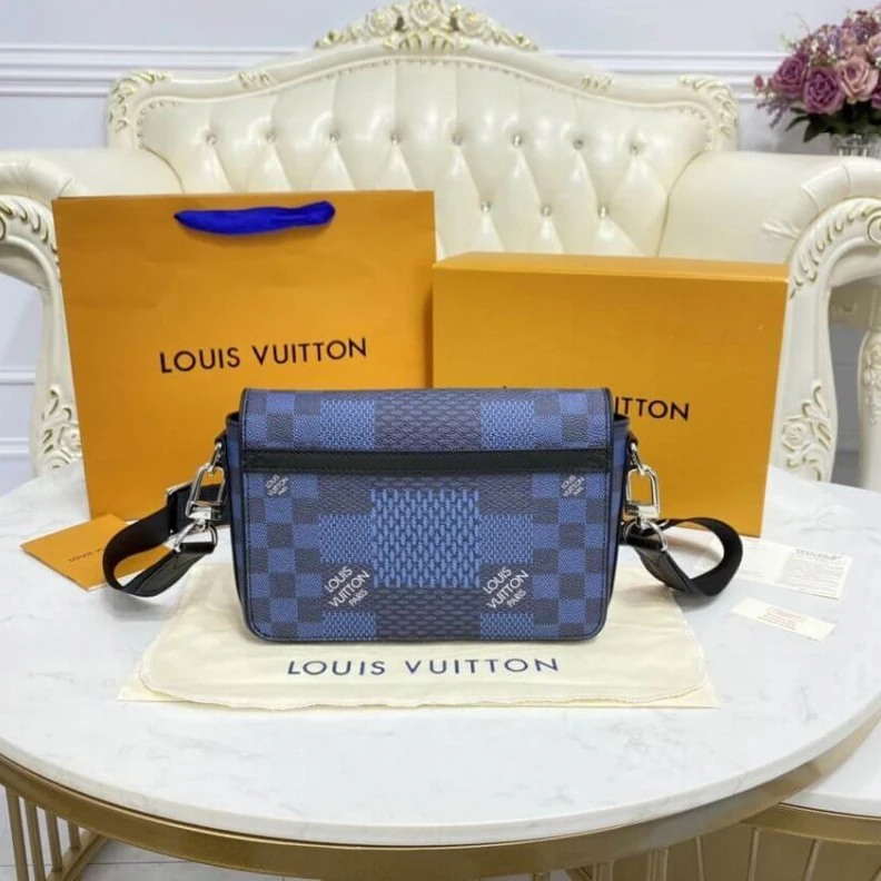 Replica bags Outside f Louis Vuitton Blue Damier Graphite Studio Messenger