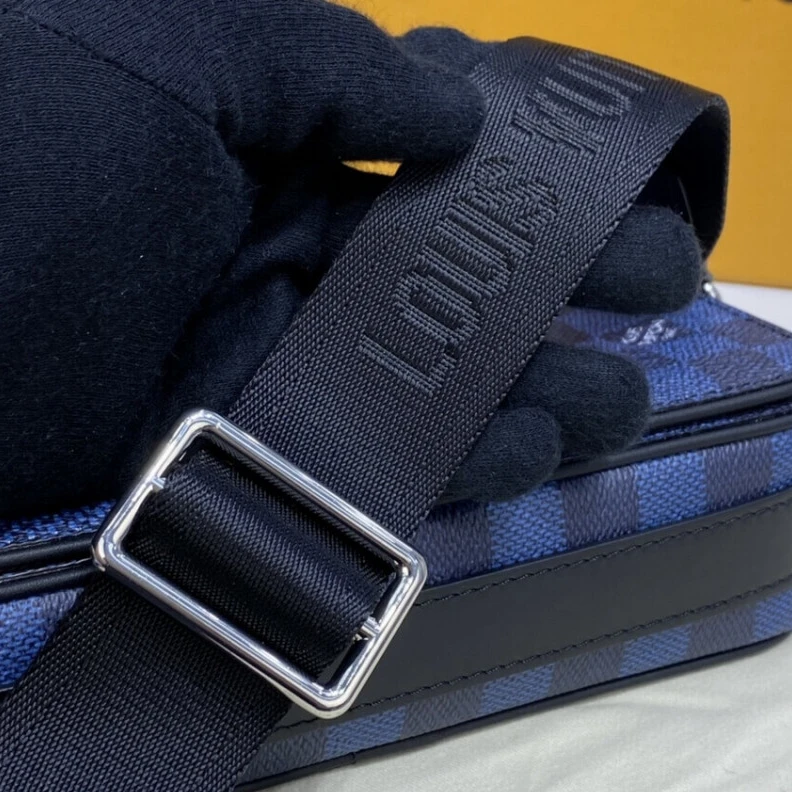 Replica bags Outside f Louis Vuitton Blue Damier Graphite Studio Messenger