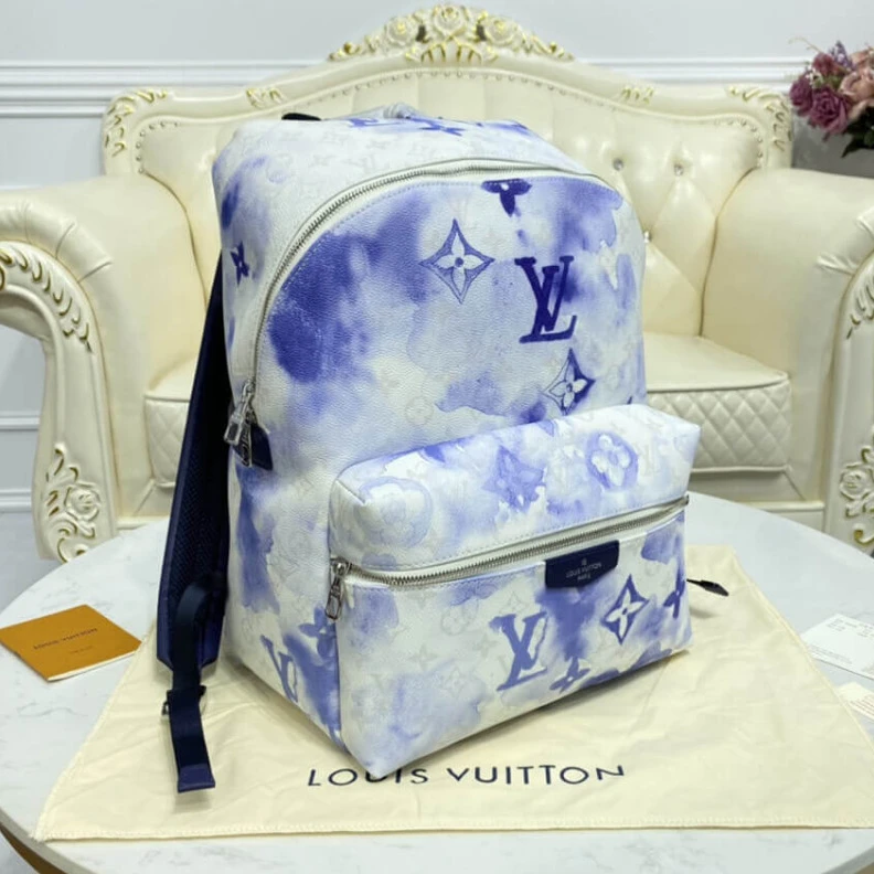 Mythick ru Cowhidele Louis Vuitton Blue Monogram Watercolor Discovery Backpack