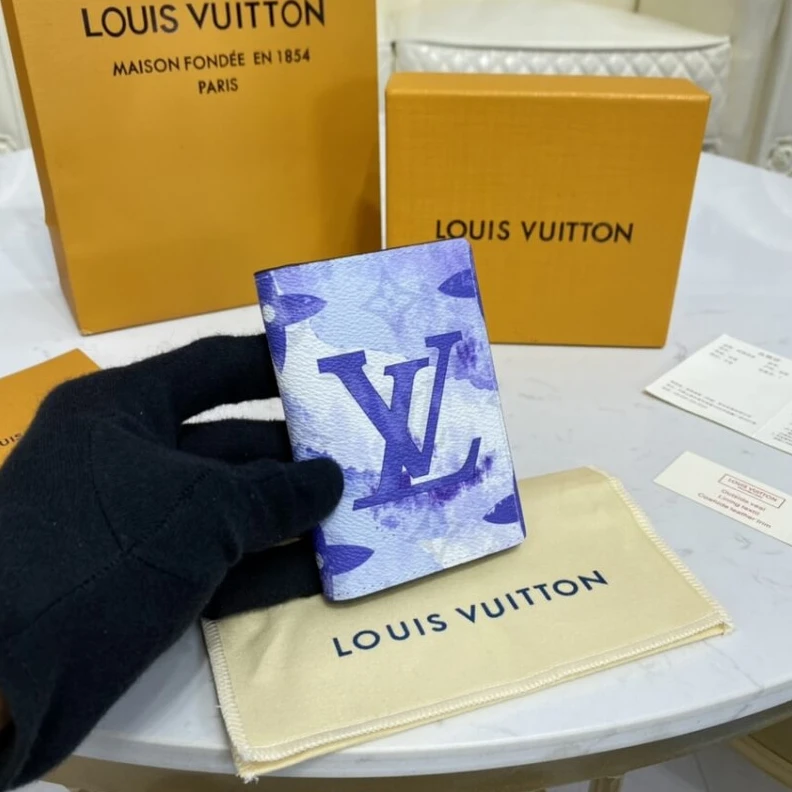 5 inside Louis Vuitton Blue Pocket Organizer