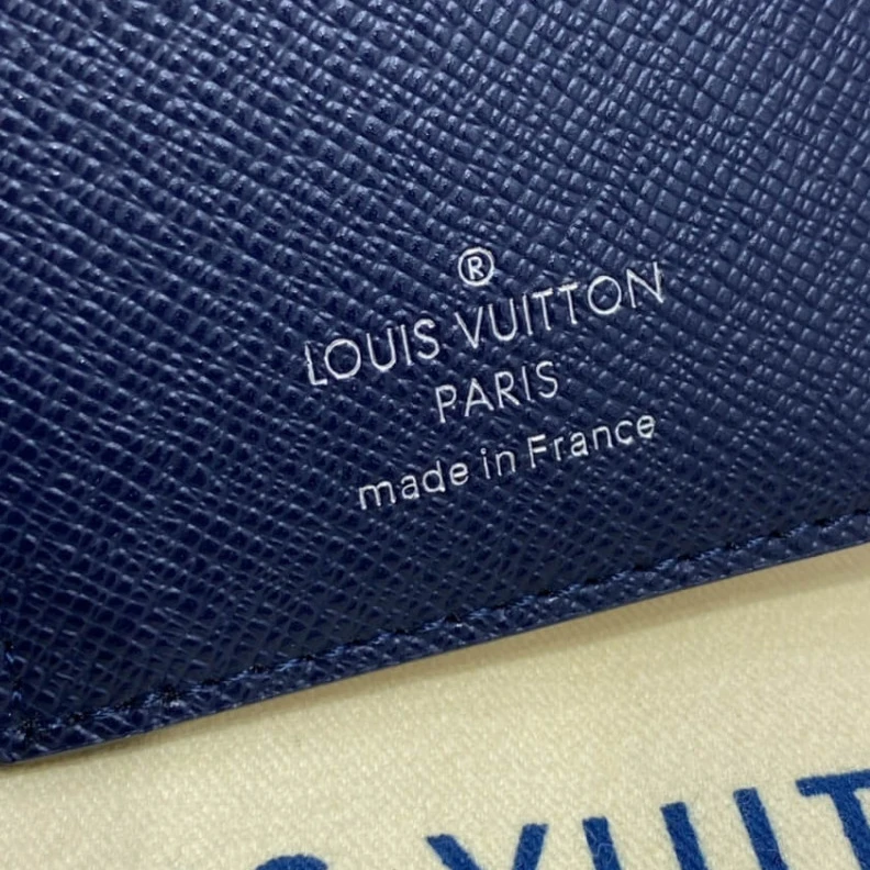 Mythick 5 inside Louis Vuitton Blue Pocket Organizer