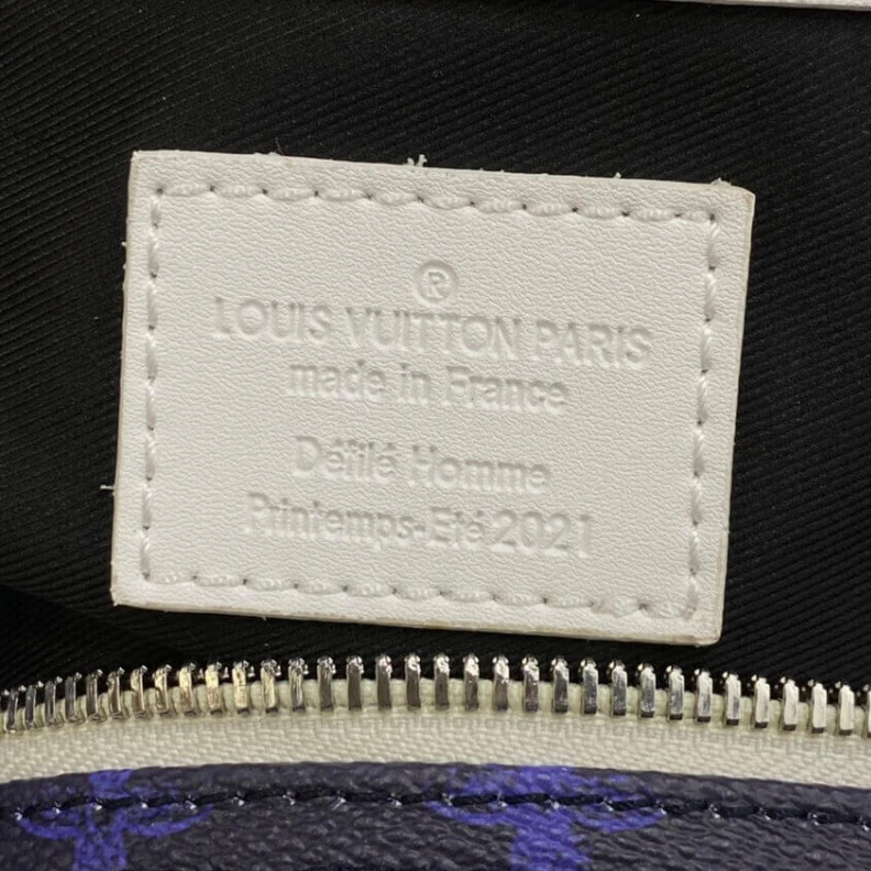 Replica bags Inside zi Louis Vuitton Blue Vintage Monogram Canvas Keepall Bandouliere 55
