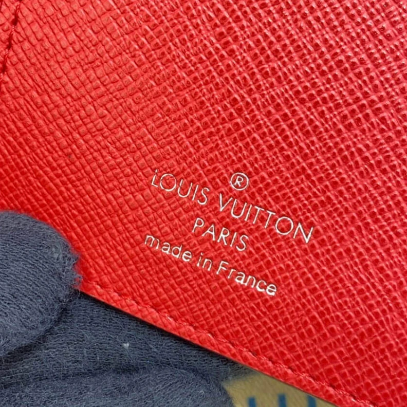 Top lv 1 ID or b Louis Vuitton Brazza Wallet