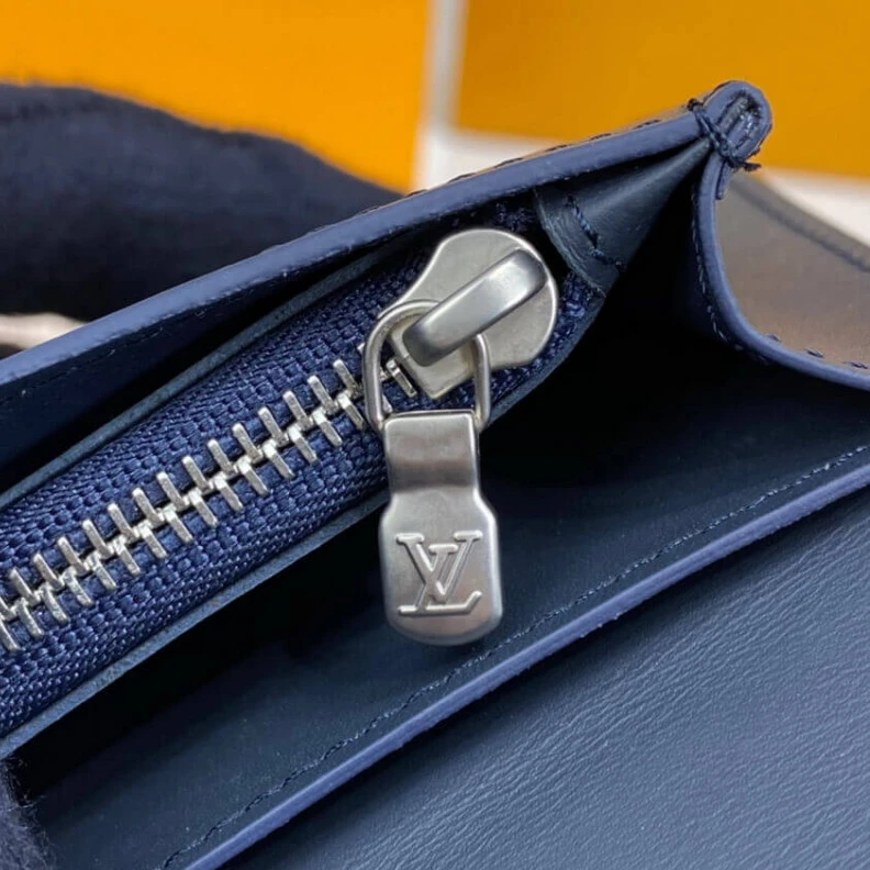 Replica bags lv Cowhide l Louis Vuitton Brazza Wallet