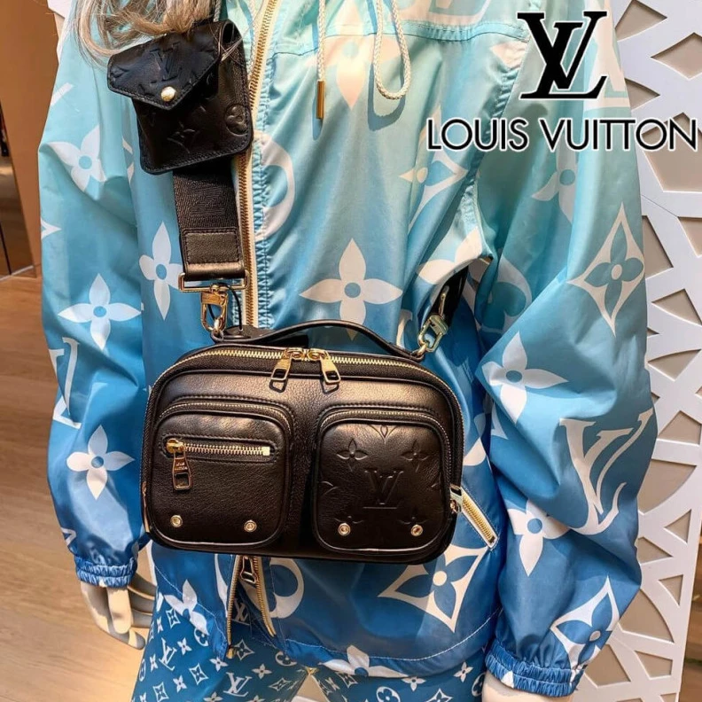 Replica bag Black Louis Vuitton Calfskin Leather Utility Crossbody Black