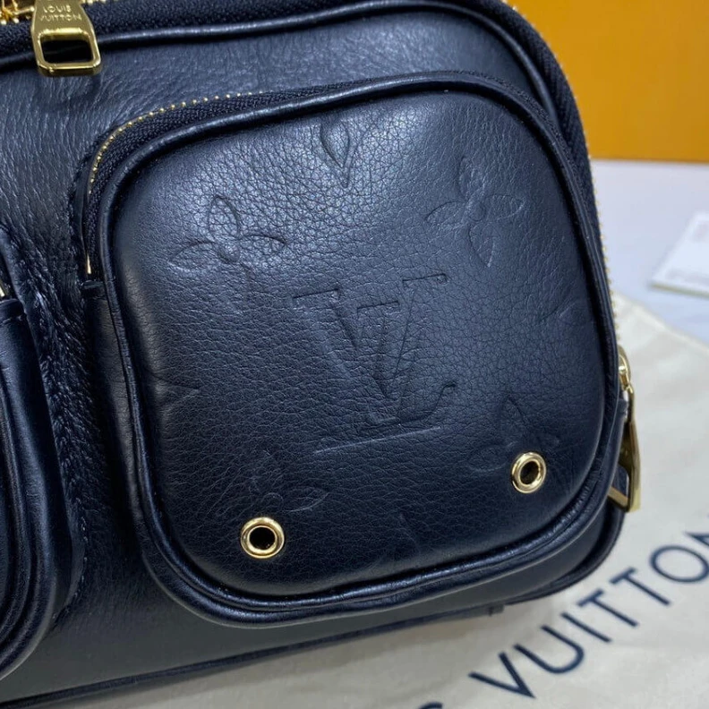 Replica bag Black Louis Vuitton Calfskin Leather Utility Crossbody Black