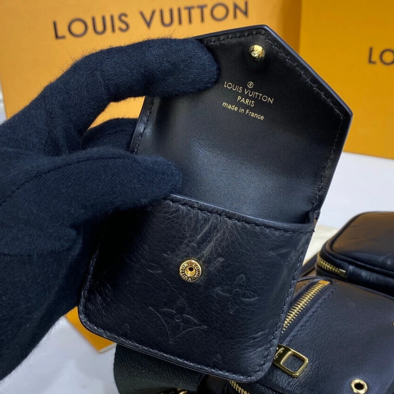 Replica bag Black Louis Vuitton Calfskin Leather Utility Crossbody Black