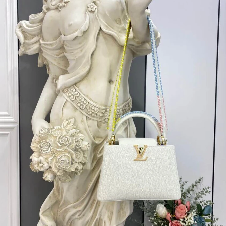 Top lv Strap: Re Louis Vuitton Capucines BB Bag White