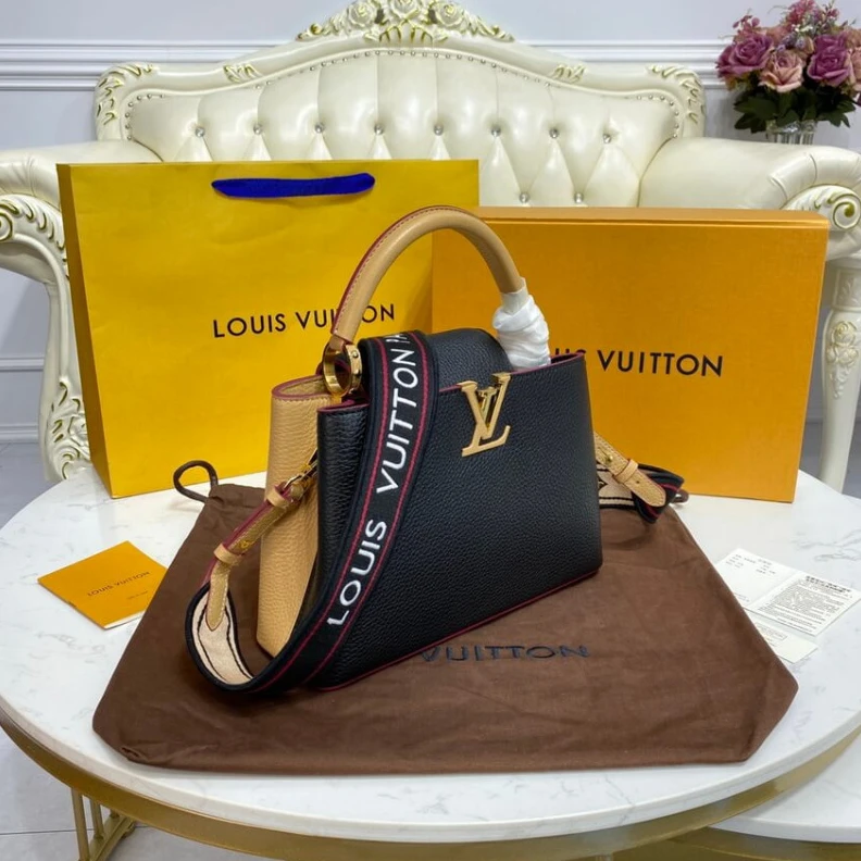 Replica bag Snap hook Louis Vuitton Capucines BB Black Arizona Beige